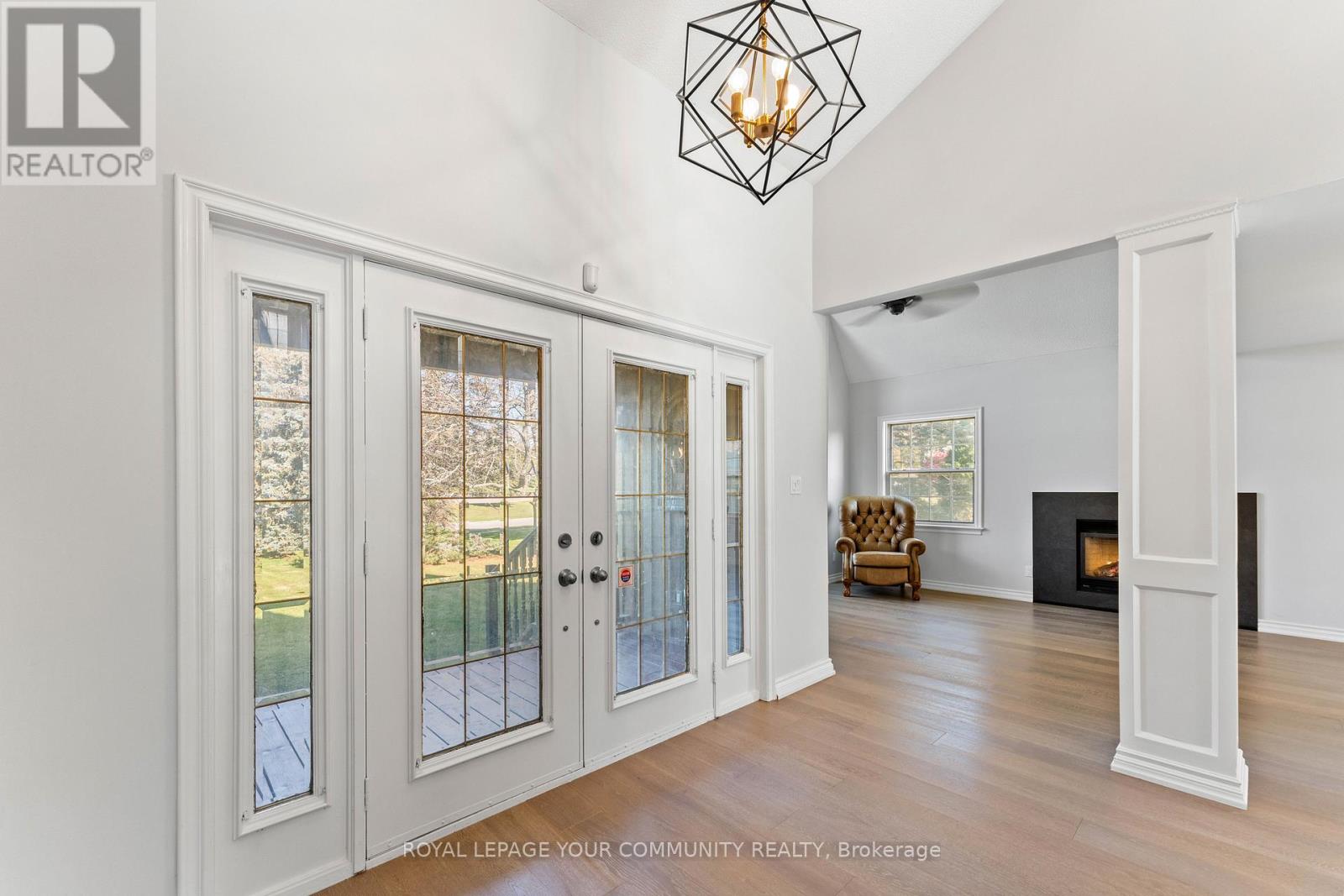 1645 Acorn Lane, Pickering, Ontario  L1Y 1A7 - Photo 5 - E12485912