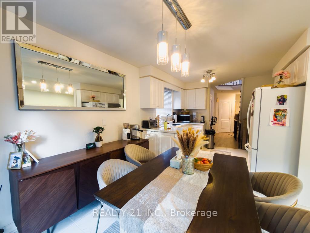 35 Markwood Crescent W, Whitby, Ontario  L1R 2S3 - Photo 10 - E12485930