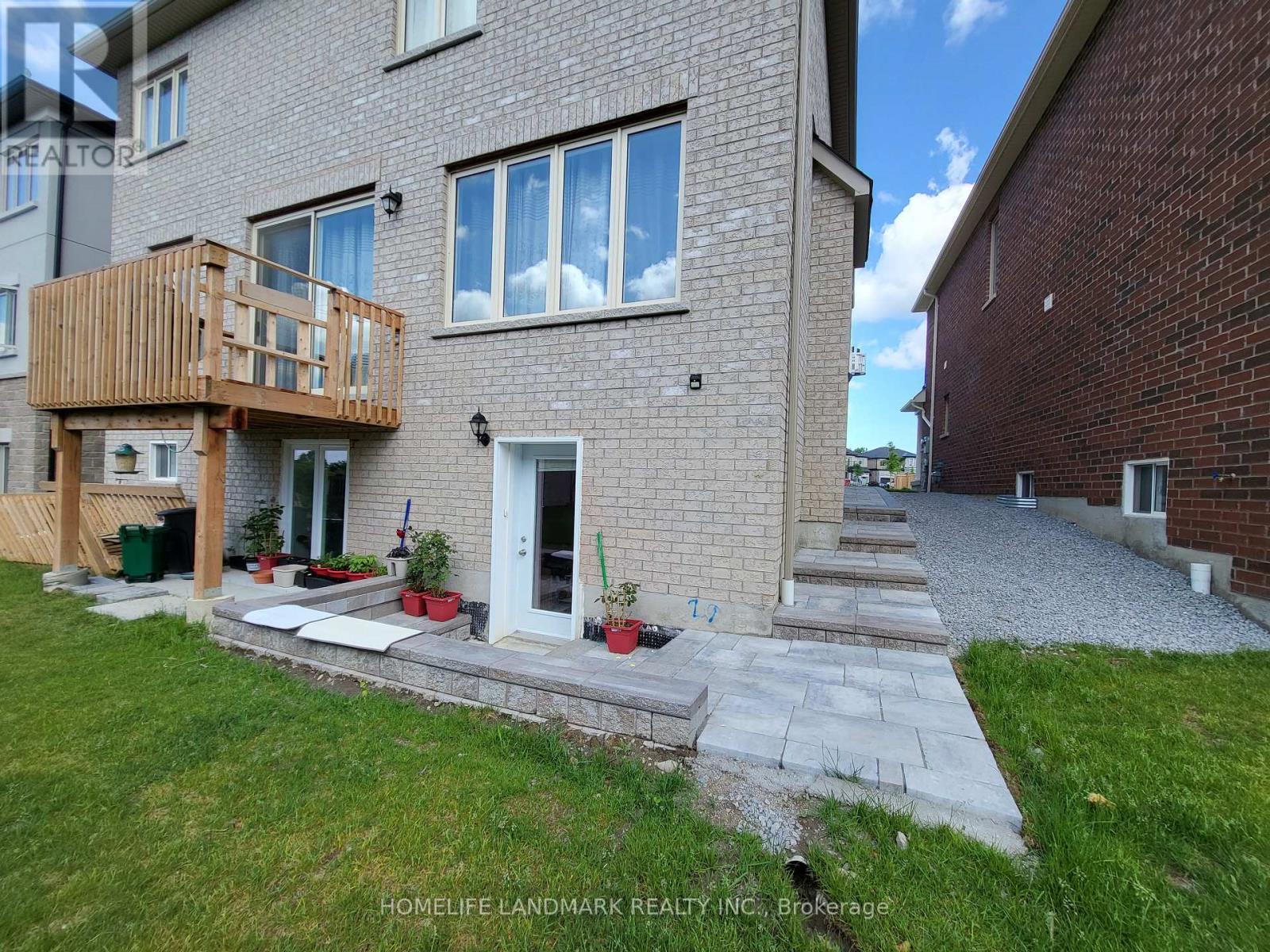 Bsmt - 1015 Kingpeak Crescent, Pickering, Ontario  L1V 2P8 - Photo 10 - E12485951