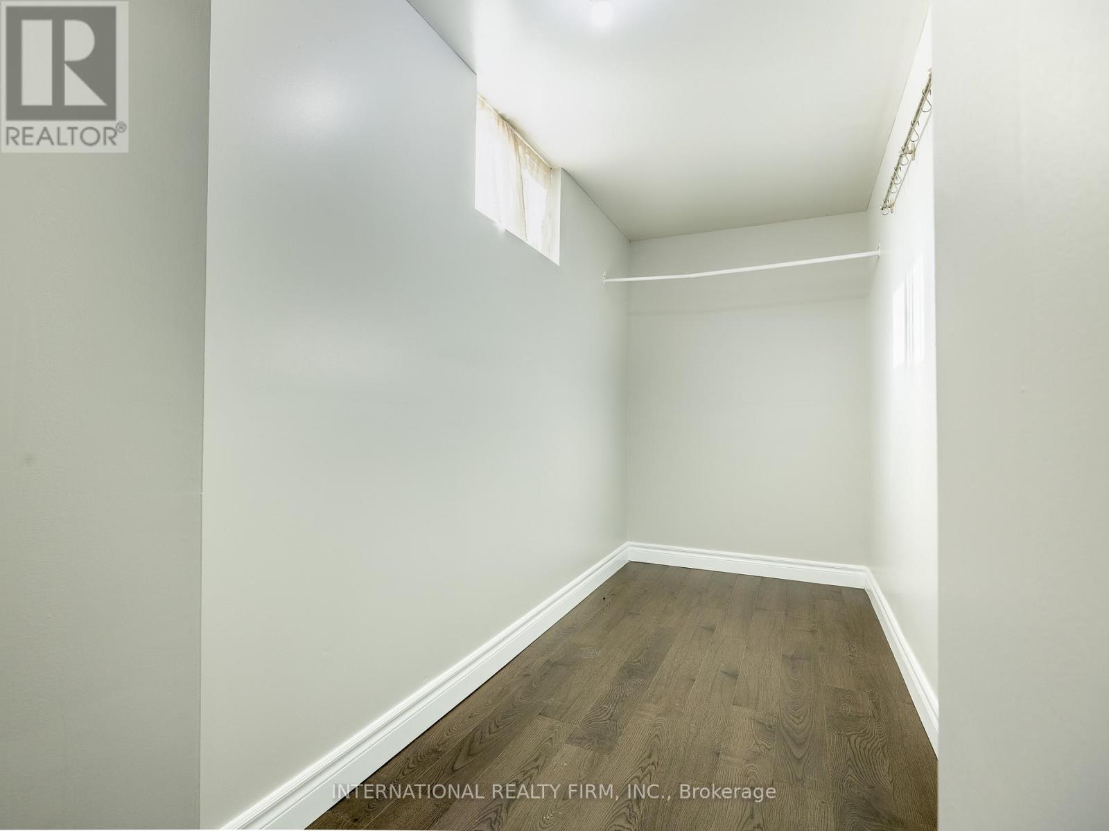 Basement - 345 Park Road S, Oshawa, Ontario  L1J 4H6 - Photo 12 - E12485973