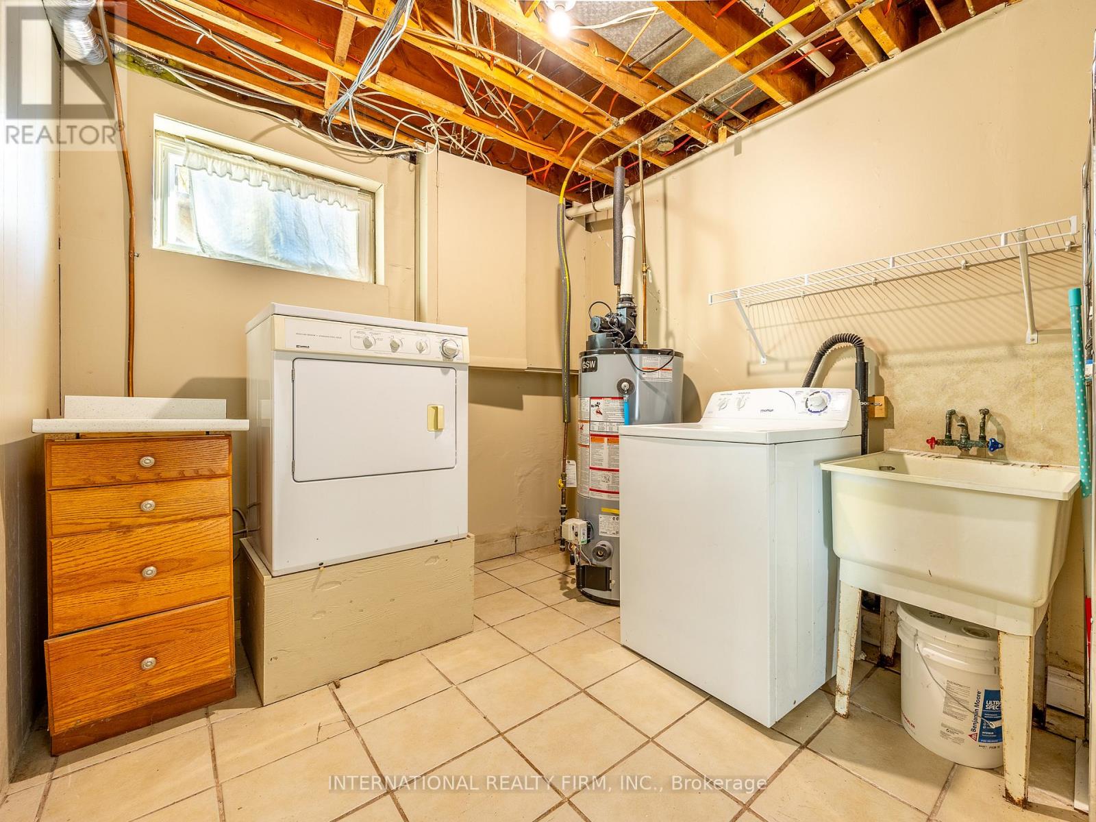 Basement - 345 Park Road S, Oshawa, Ontario  L1J 4H6 - Photo 15 - E12485973