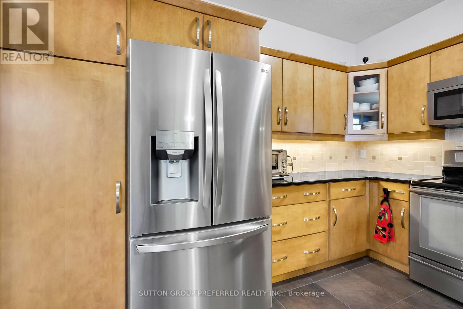 6517 Beattie Street, London South (South V), Ontario  N6P 1T9 - Photo 15 - X12485983