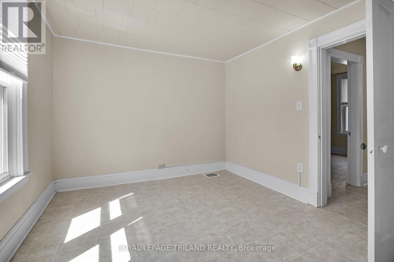 824 Stedwell Street, London East, Ontario  N5Z 1L8 - Photo 15 - X12485991