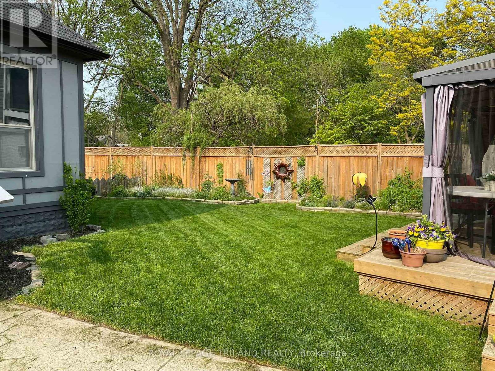 824 Stedwell Street, London East, Ontario  N5Z 1L8 - Photo 21 - X12485991