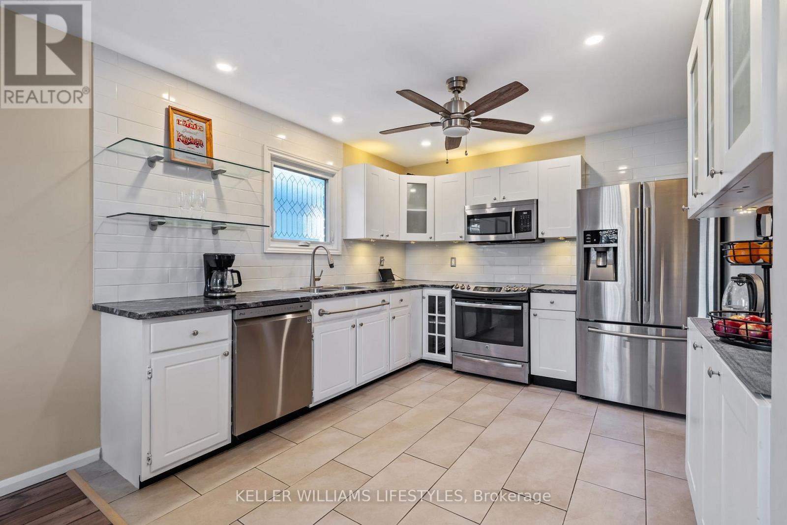 200 Bournemouth Drive, London East, Ontario  N5V 4S8 - Photo 14 - X12485996