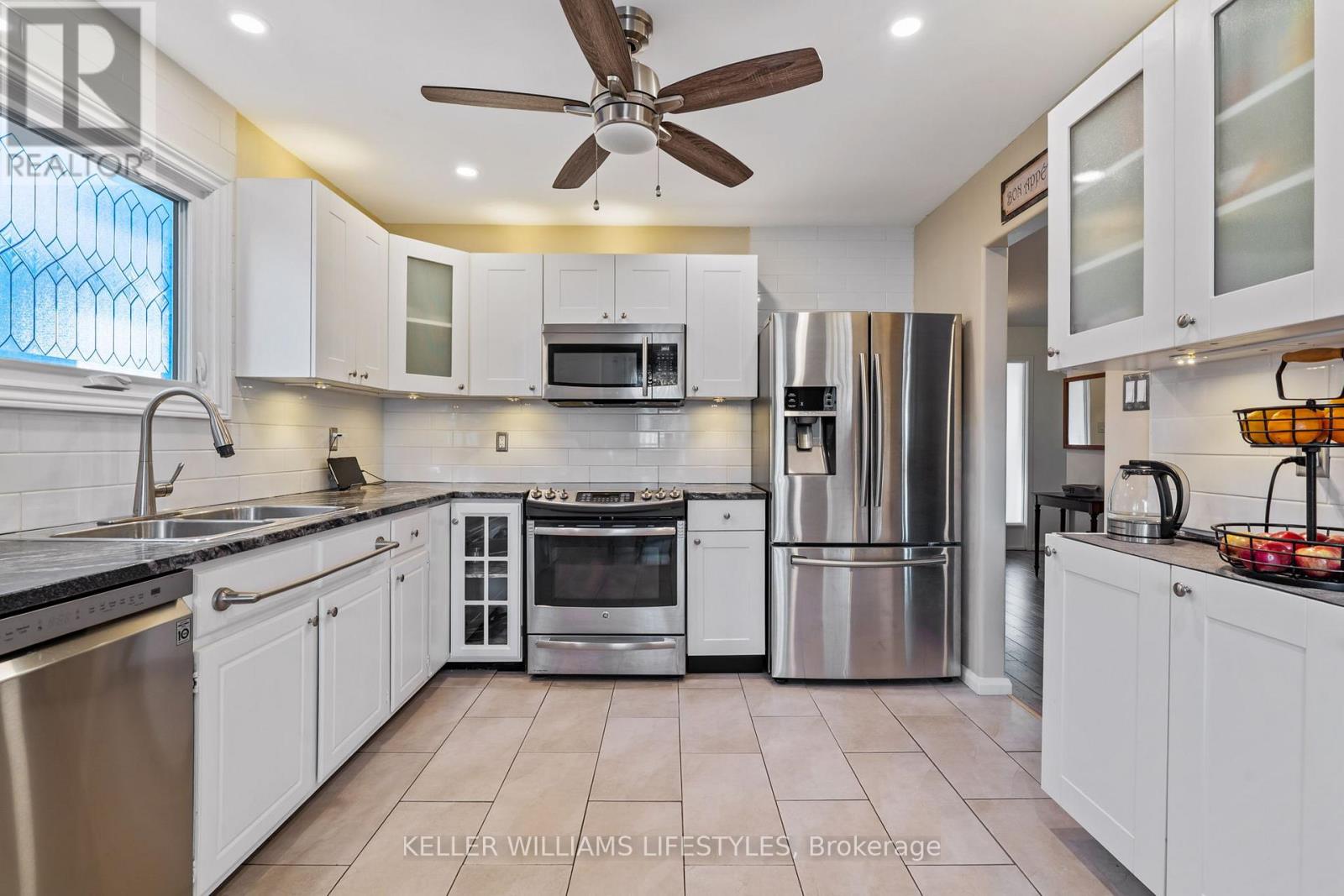 200 Bournemouth Drive, London East, Ontario  N5V 4S8 - Photo 15 - X12485996