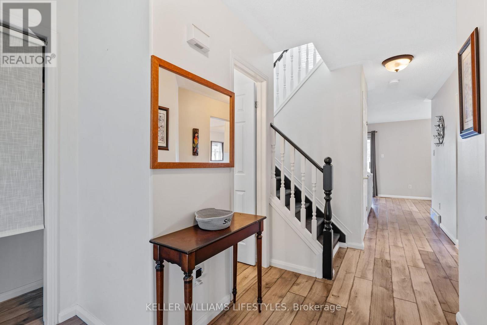 200 Bournemouth Drive, London East, Ontario  N5V 4S8 - Photo 6 - X12485996