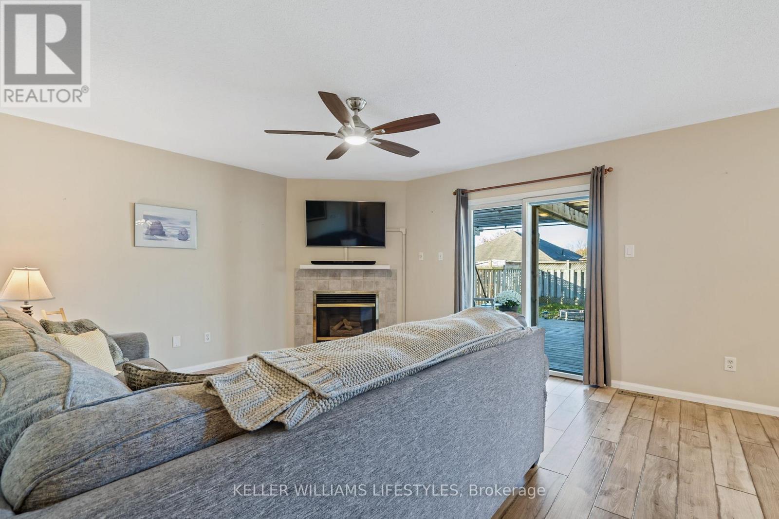 200 Bournemouth Drive, London East, Ontario  N5V 4S8 - Photo 7 - X12485996