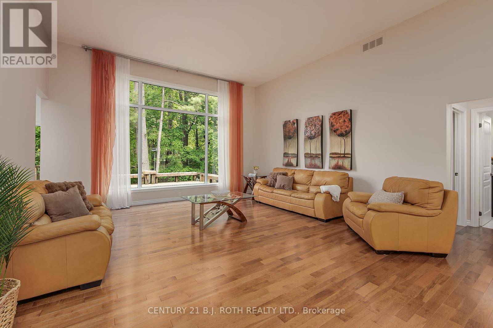 3925 Algoma Avenue, Innisfil, Ontario  L9S 2M4 - Photo 21 - N12406633