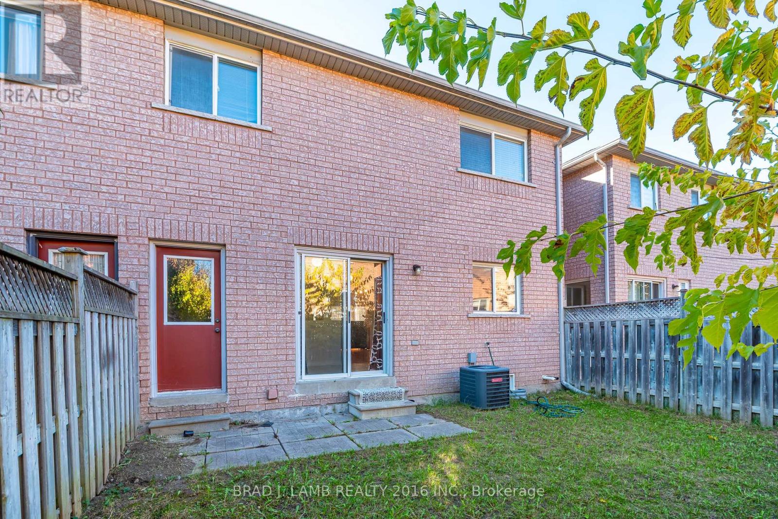 45 Waterton Crescent, Richmond Hill, Ontario  L4B 4L2 - Photo 30 - N12478416