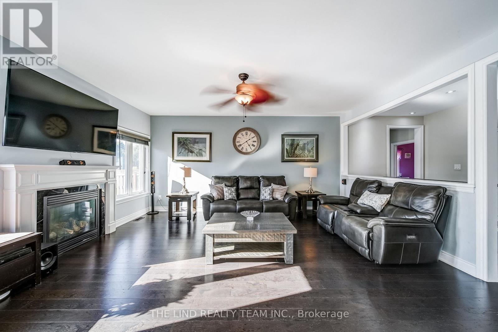 26 Keenan Drive, Adjala-Tosorontio (Loretto), Ontario  L0G 1L0 - Photo 12 - N12485855