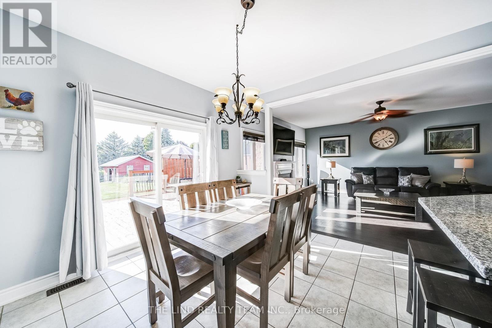 26 Keenan Drive, Adjala-Tosorontio (Loretto), Ontario  L0G 1L0 - Photo 15 - N12485855