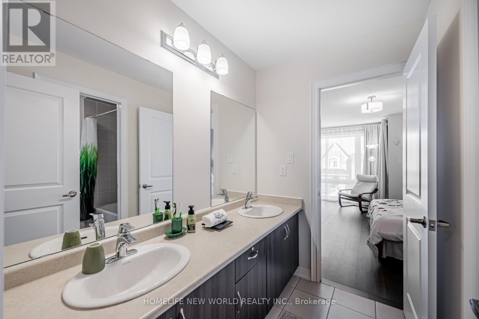 43 Starkweather Street, Aurora, Ontario  L4G 0Z2 - Photo 15 - N12485882