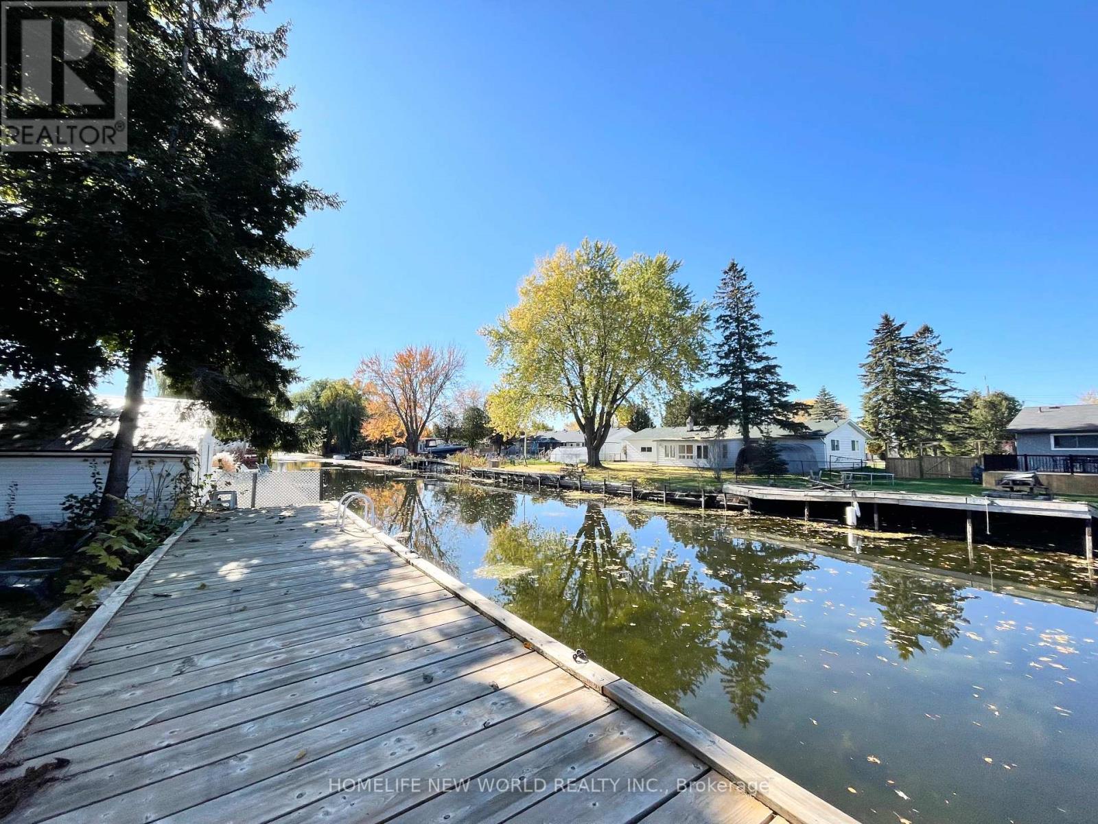 716 Lake Drive S, Georgina, Ontario  L4P 1V1 - Photo 25 - N12485896