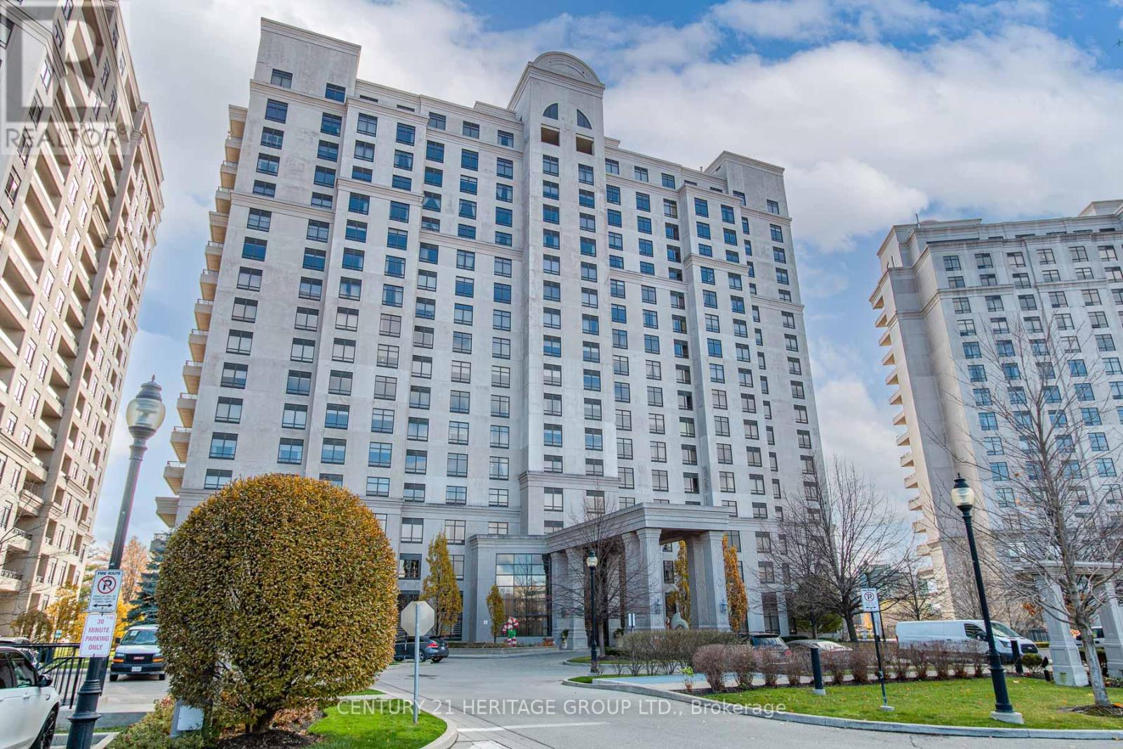 615 - 9245 JANE STREET, Vaughan, Ontario