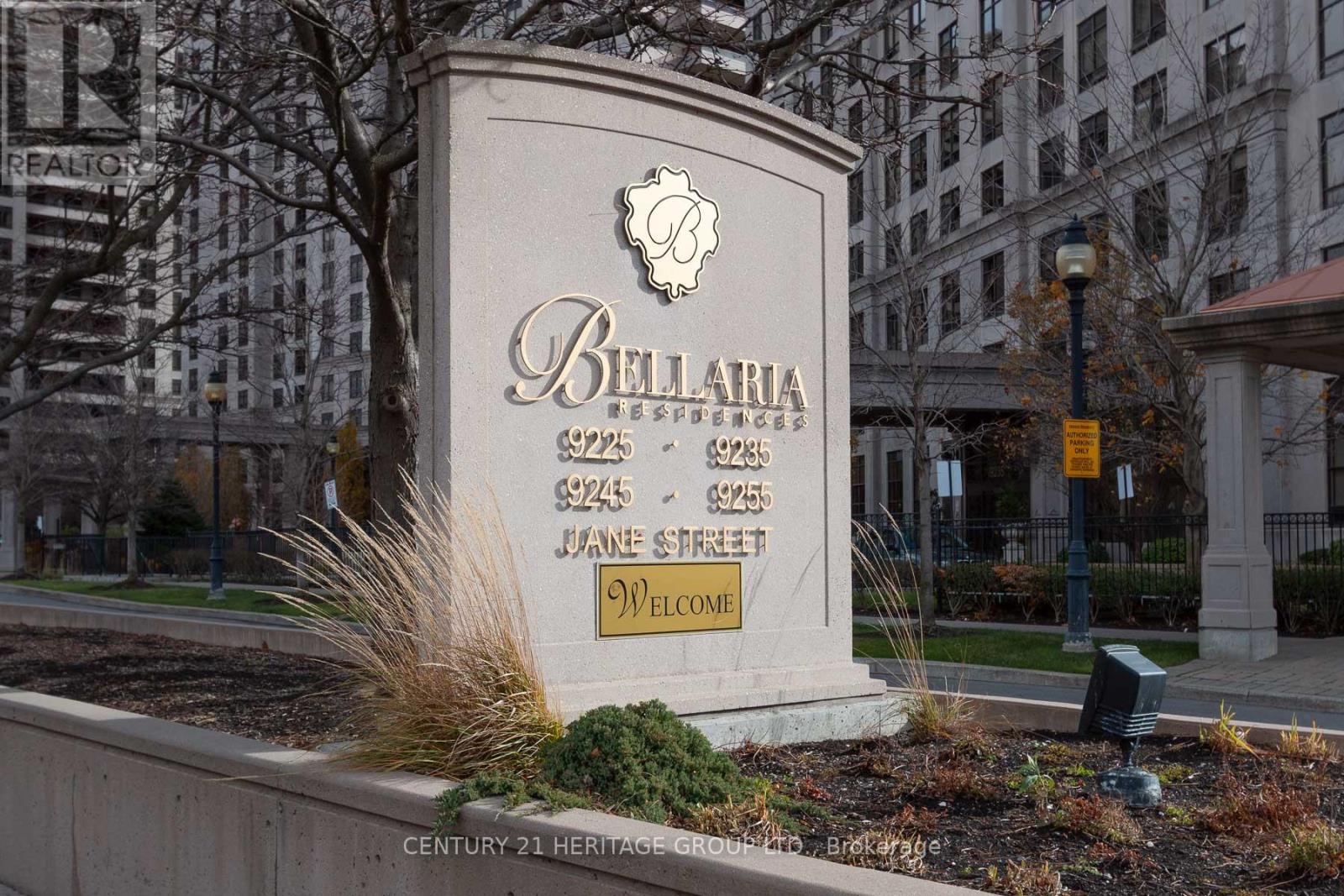 615 - 9245 Jane Street, Vaughan, Ontario  L6A 0J9 - Photo 2 - N12485904