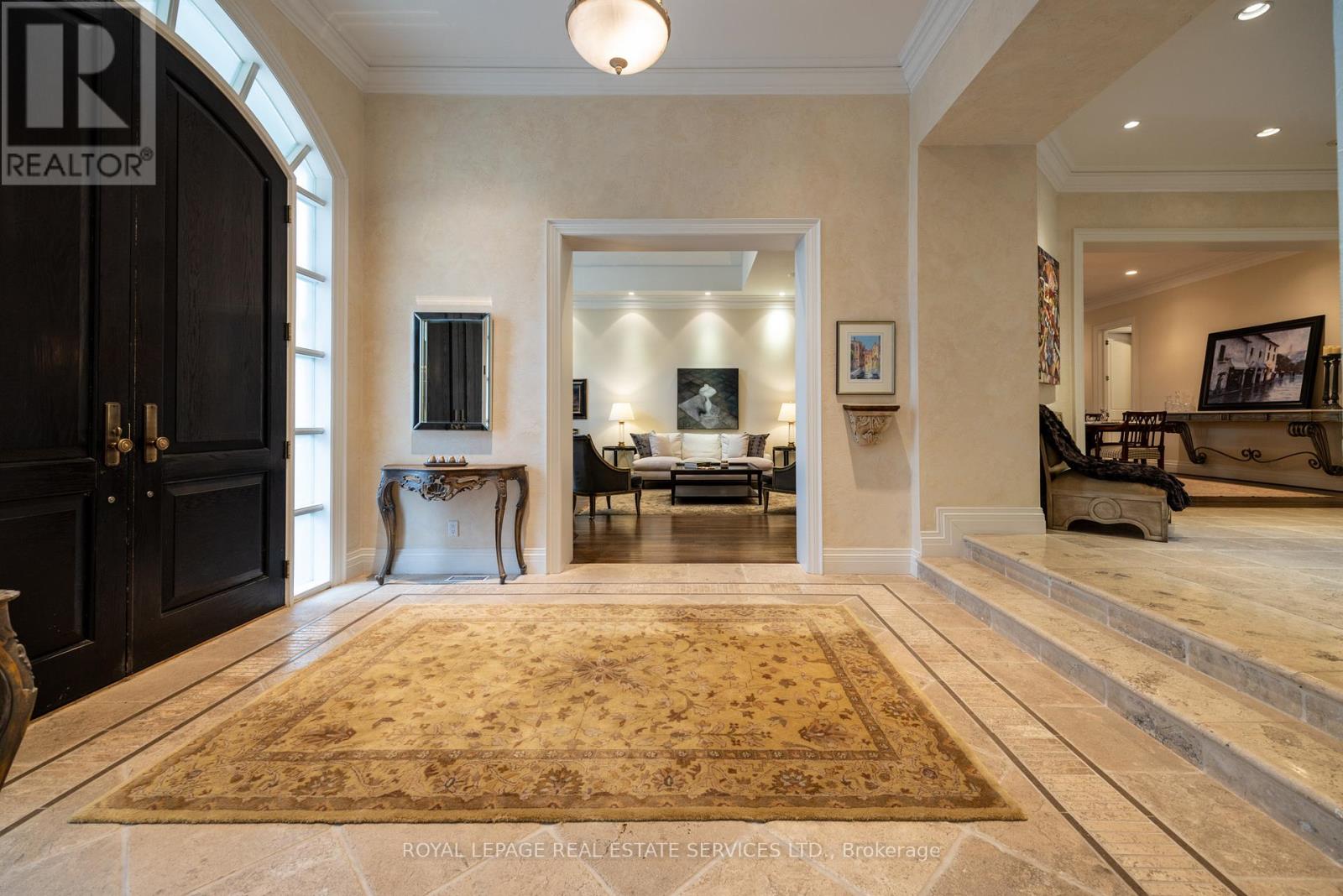 9 Seinecliffe Road, Markham, Ontario  L3T 1K3 - Photo 11 - N12485927