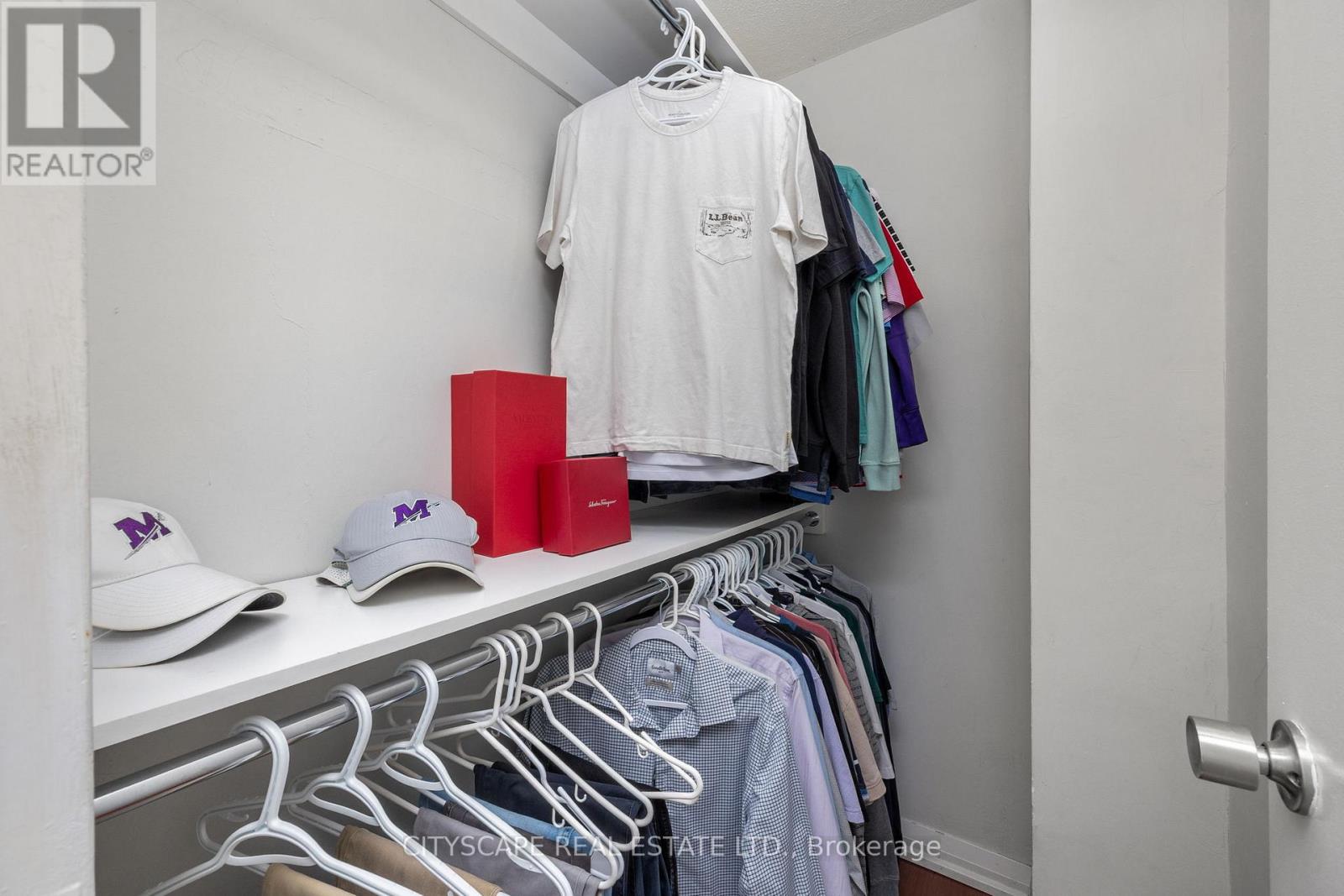 810 - 1 Royal Orchard Boulevard, Markham, Ontario  L3T 3C2 - Photo 23 - N12485963