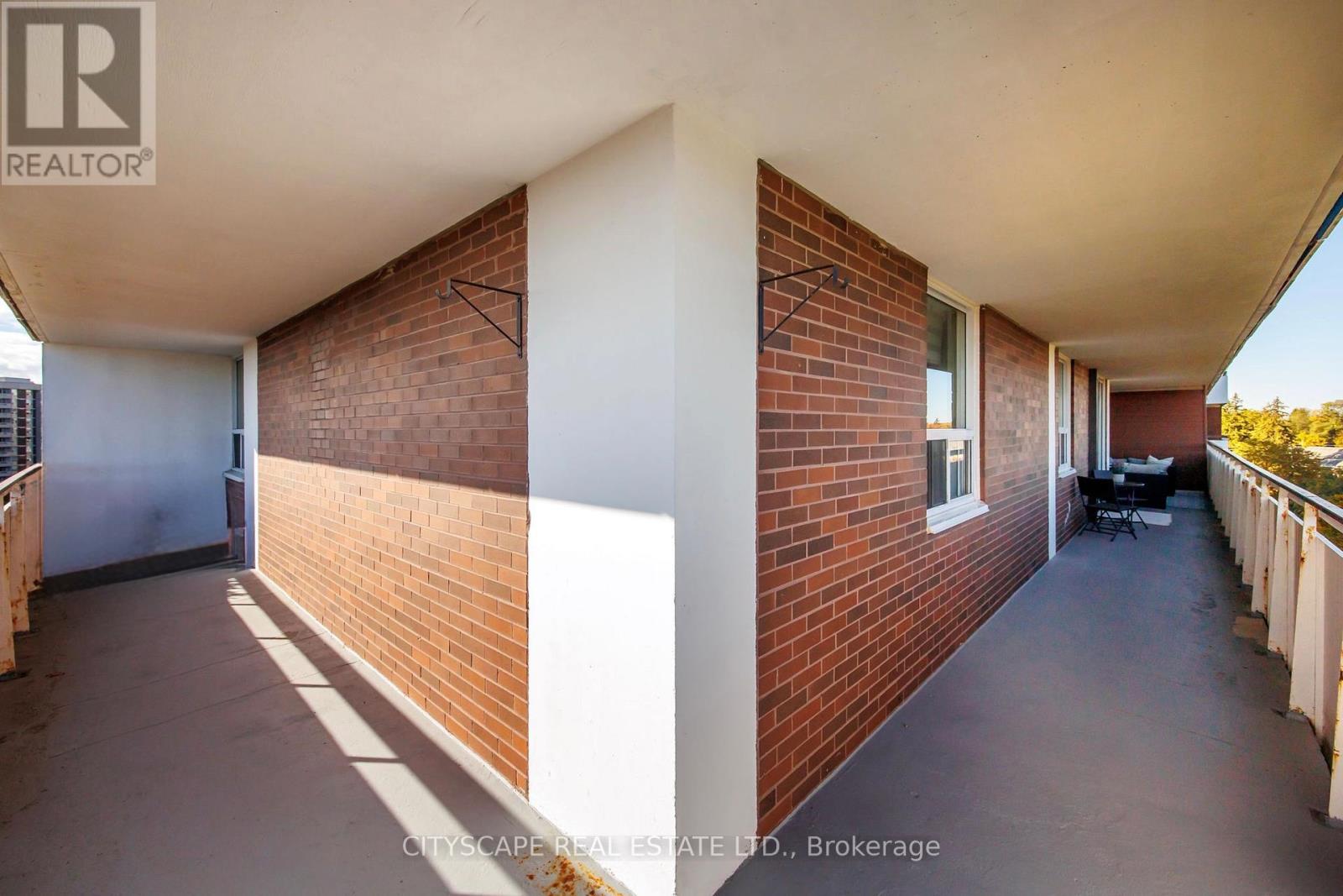 810 - 1 Royal Orchard Boulevard, Markham, Ontario  L3T 3C2 - Photo 29 - N12485963