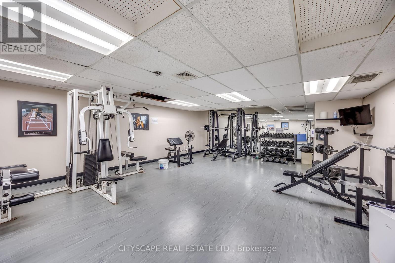 810 - 1 Royal Orchard Boulevard, Markham, Ontario  L3T 3C2 - Photo 34 - N12485963