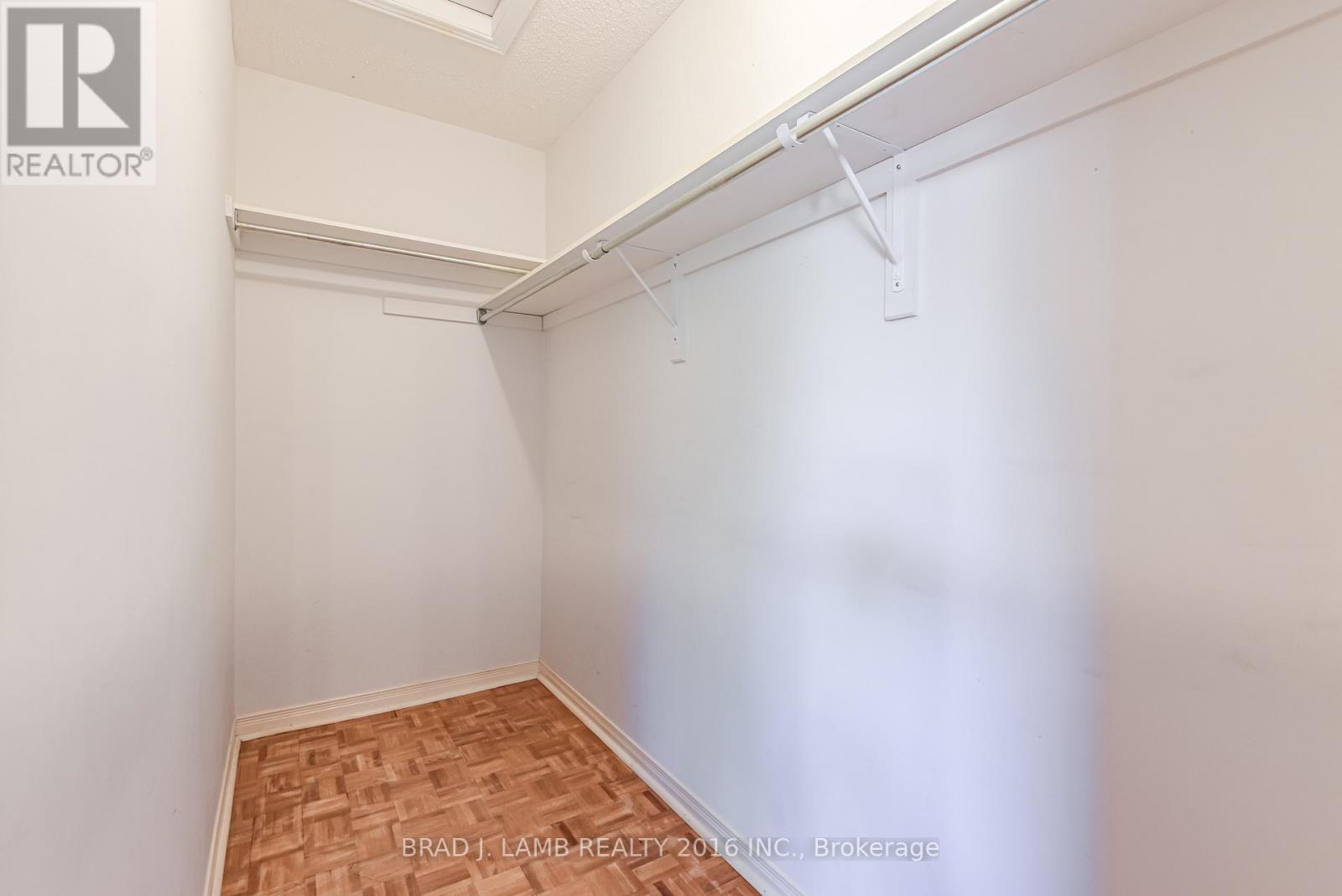 45 Waterton Crescent, Richmond Hill, Ontario  L4B 4L2 - Photo 22 - N12478416