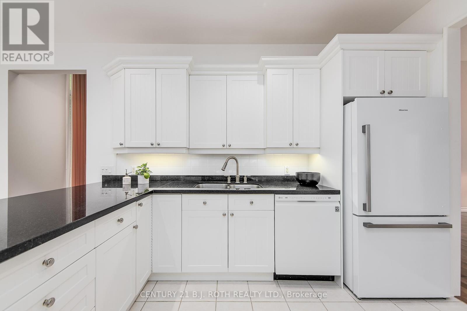 3925 Algoma Avenue, Innisfil, Ontario  L9S 2M4 - Photo 27 - N12406633