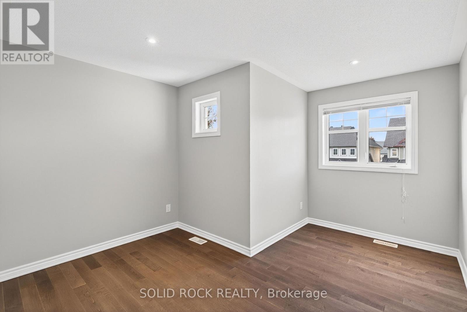 520 Elm Park Avenue, Ottawa, Ontario  K2J 5X9 - Photo 31 - X12486026