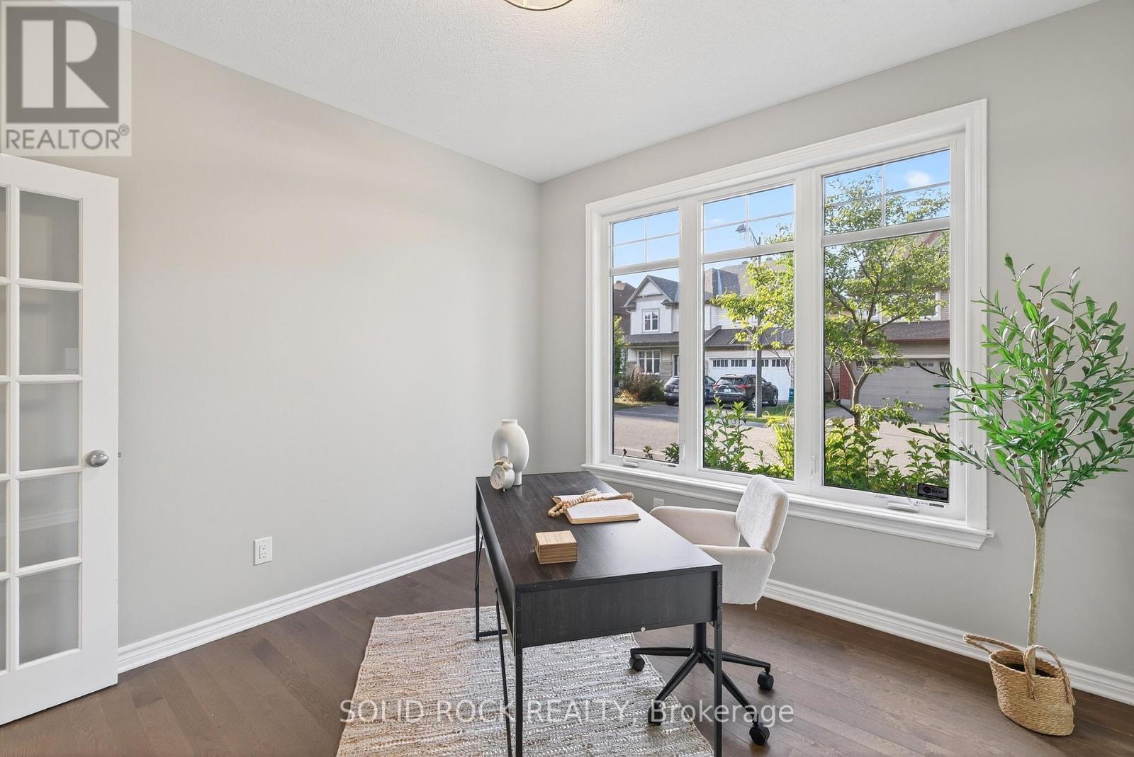 520 Elm Park Avenue, Ottawa, Ontario  K2J 5X9 - Photo 8 - X12486026