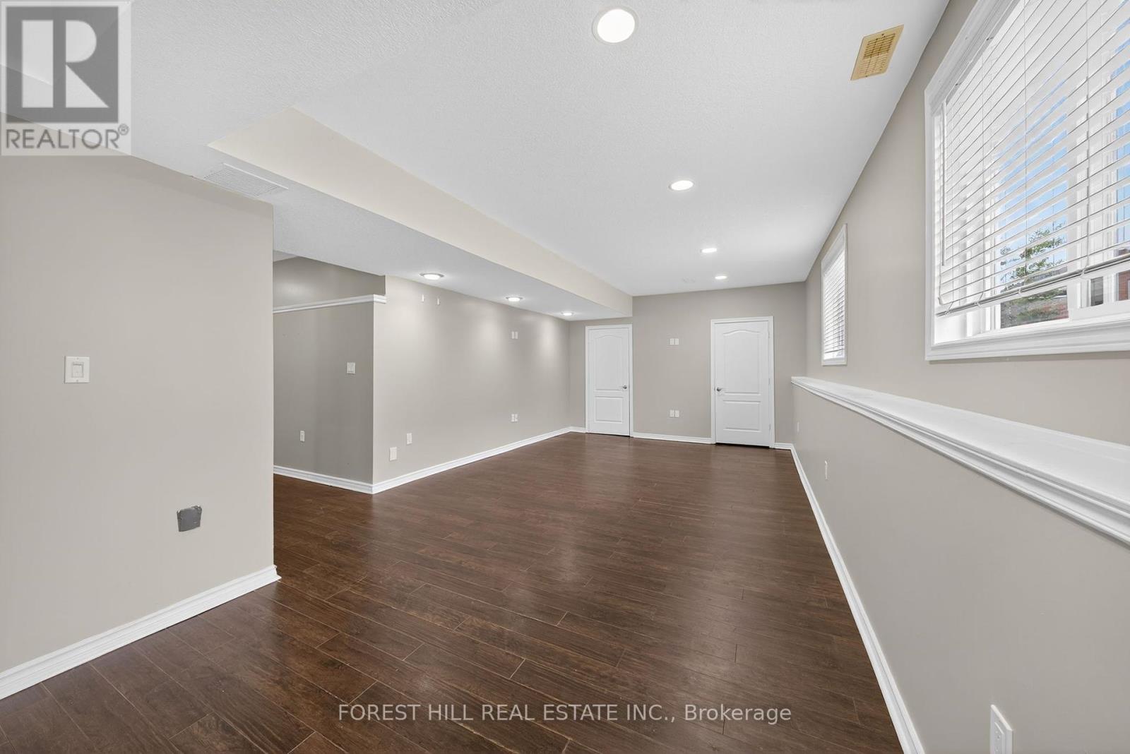 70 Diana Way, Barrie, Ontario  L4M 7H9 - Photo 19 - S12458617