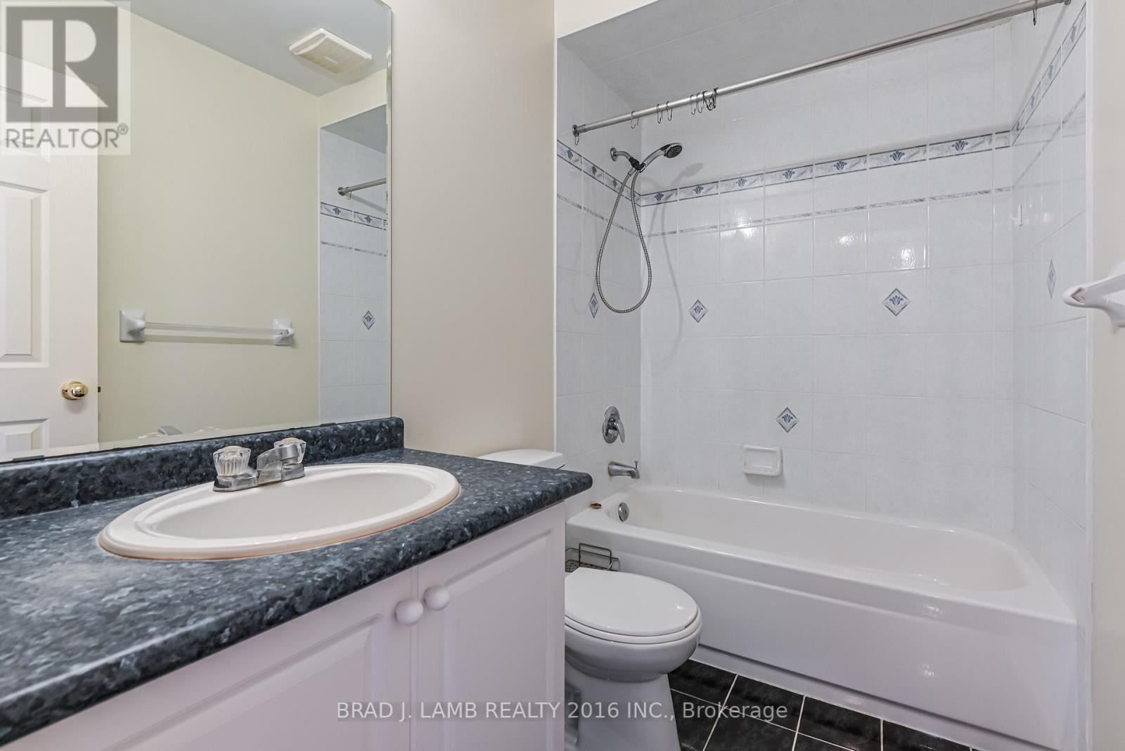 45 Waterton Crescent, Richmond Hill, Ontario  L4B 4L2 - Photo 26 - N12478416