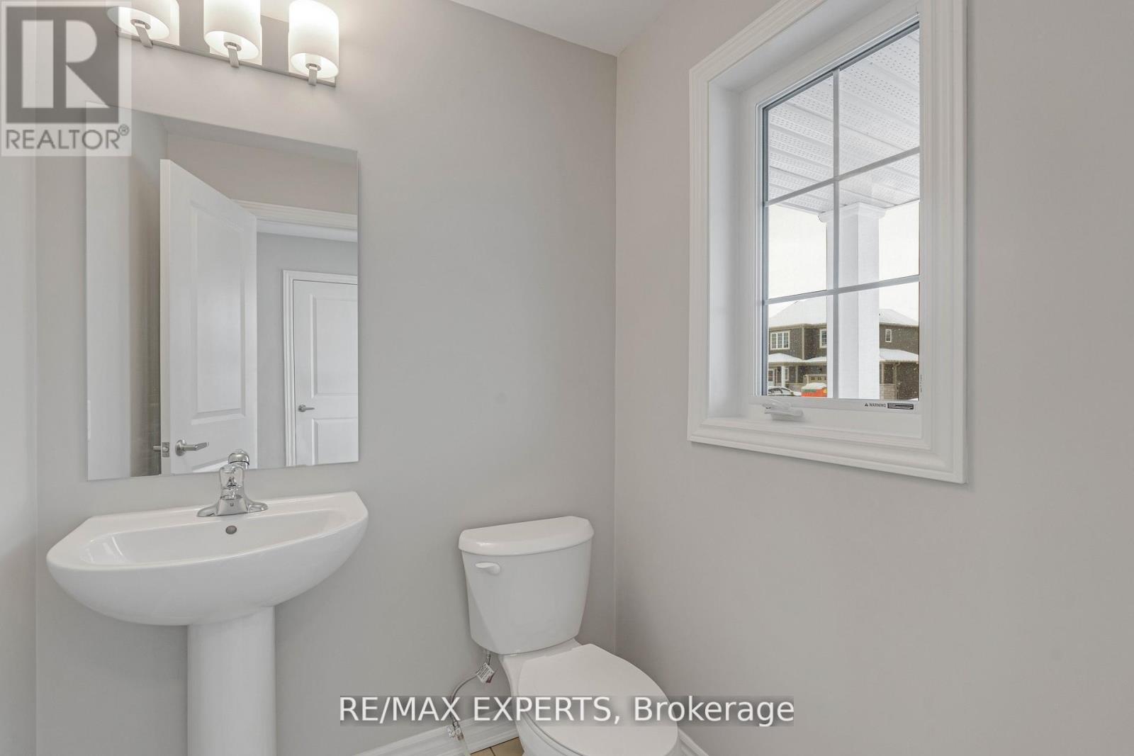 282 Springfield Crescent, Clearview (Stayner), Ontario  L0M 1S0 - Photo 11 - S12485889