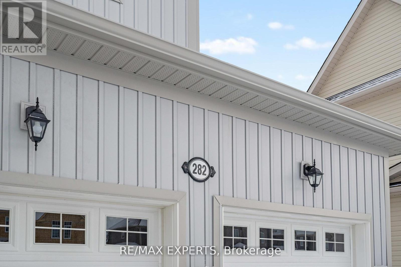 282 Springfield Crescent, Clearview (Stayner), Ontario  L0M 1S0 - Photo 2 - S12485889