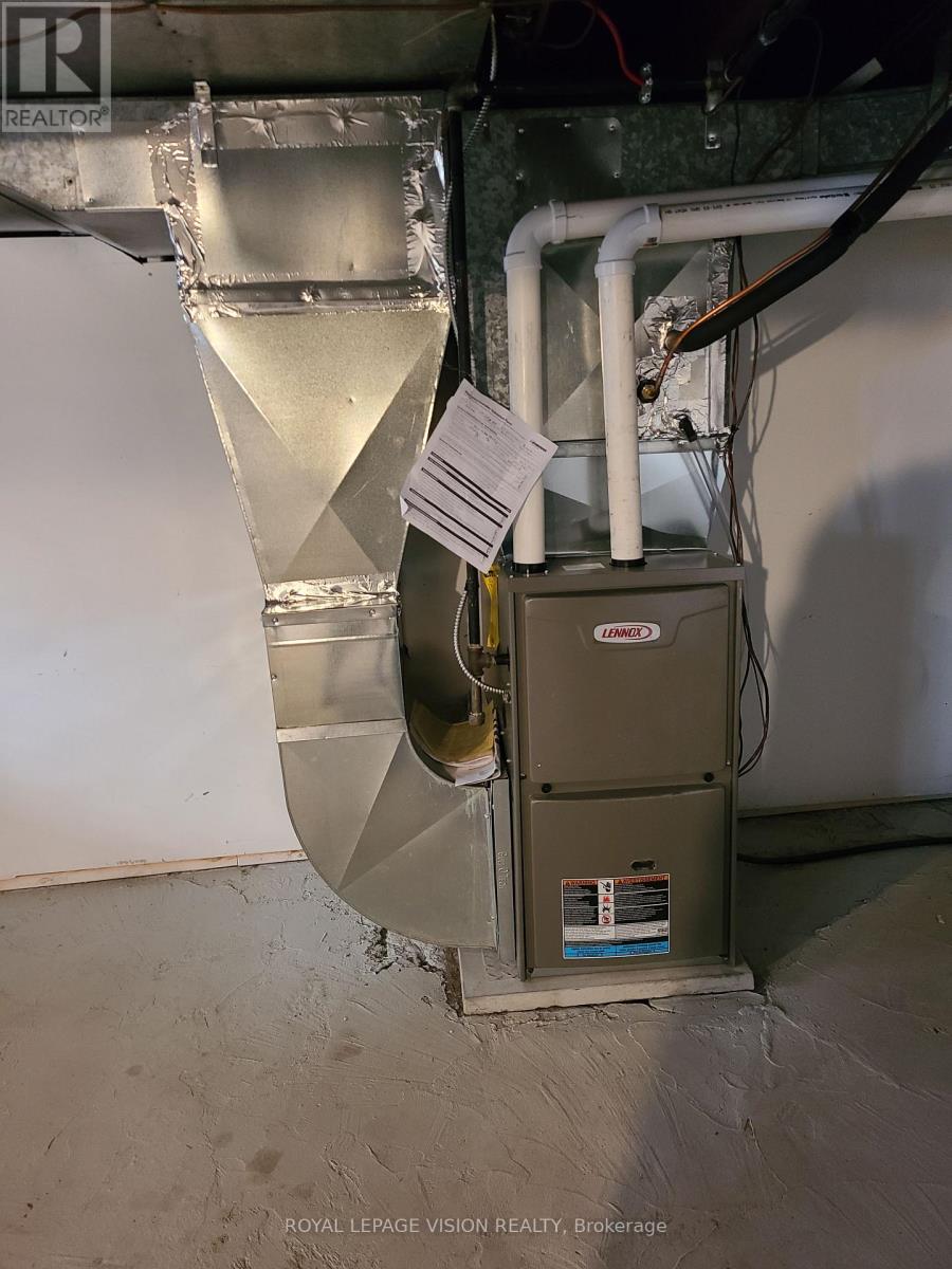 157 College Avenue, Oshawa, Ontario  L1J 1R3 - Photo 39 - E12484965