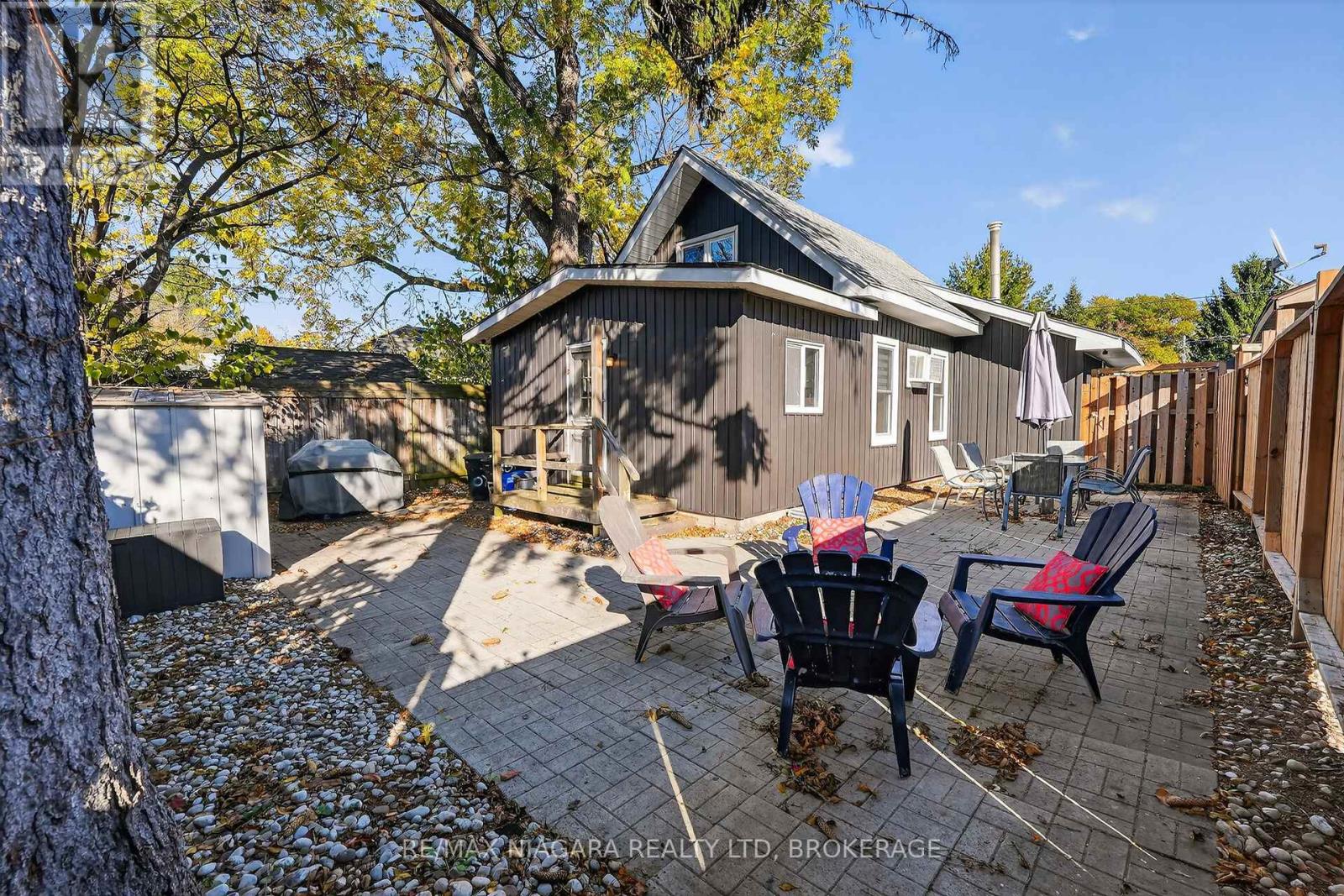 359 Oxford Avenue, Fort Erie, Ontario  L0S 1B0 - Photo 28 - X12486005