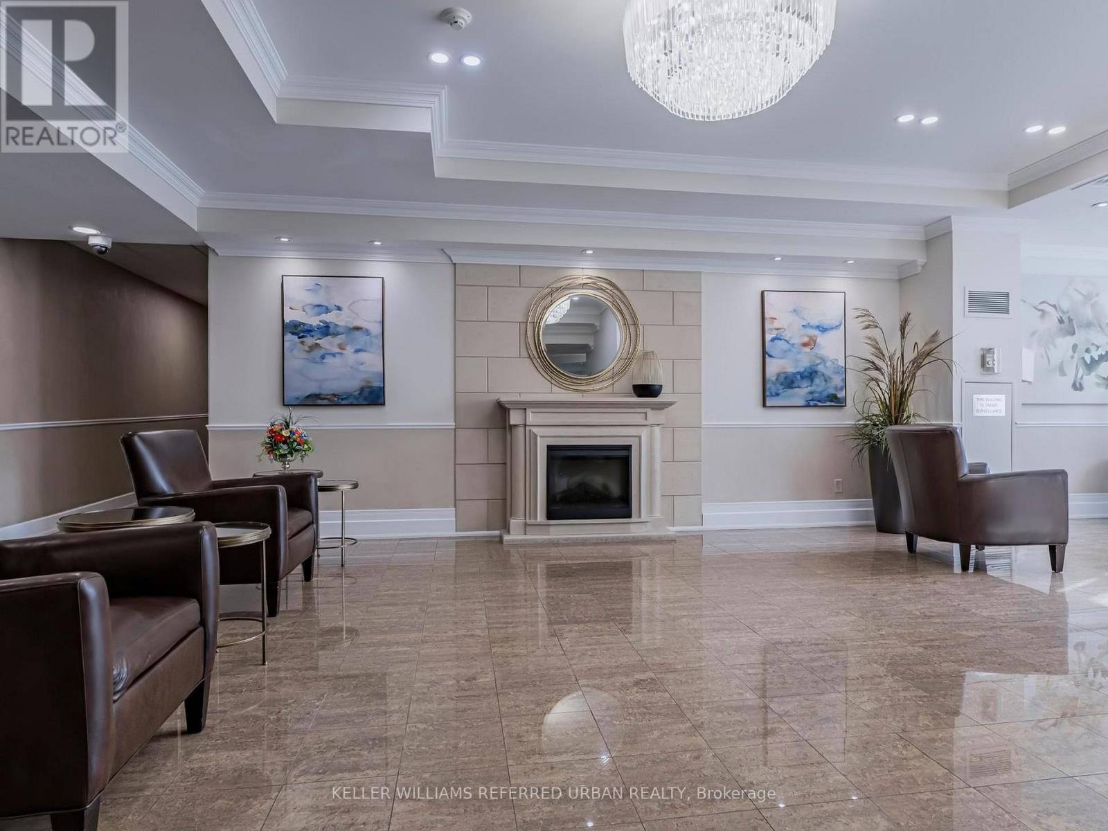 1006 - 40 Harding Boulevard W, Richmond Hill, Ontario  L4C 9S5 - Photo 5 - N12472125