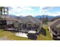 4886 Ridge Road, radium hot springs, British Columbia