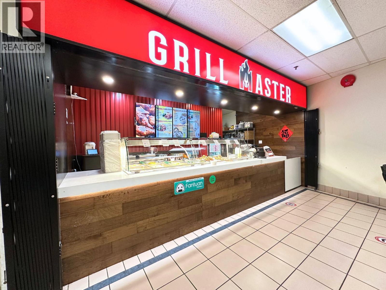 B10 5728 University Boulevard, Vancouver, British Columbia  V6T 1K6 - Photo 2 - C8073203