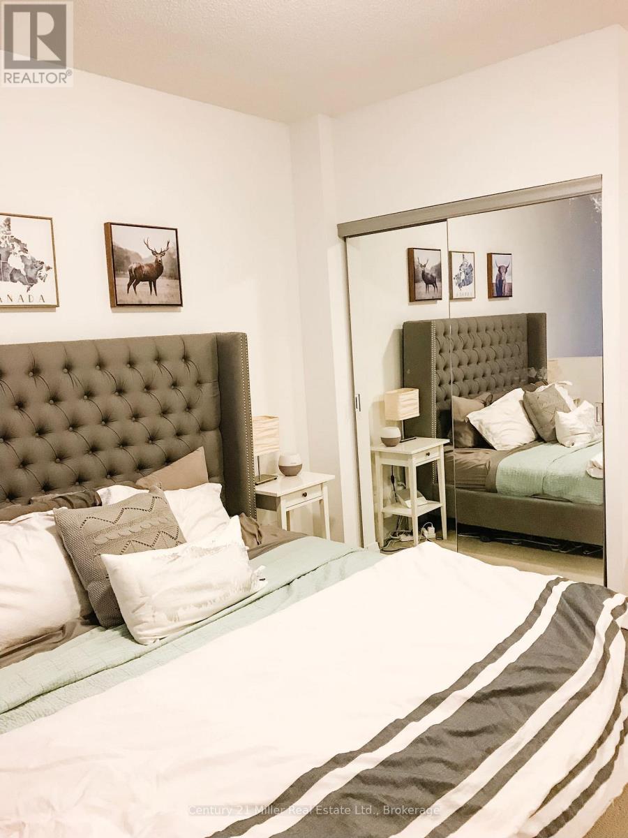 16 - 55 Speers Road, Oakville, Ontario  L6K 0H5 - Photo 6 - W12485219