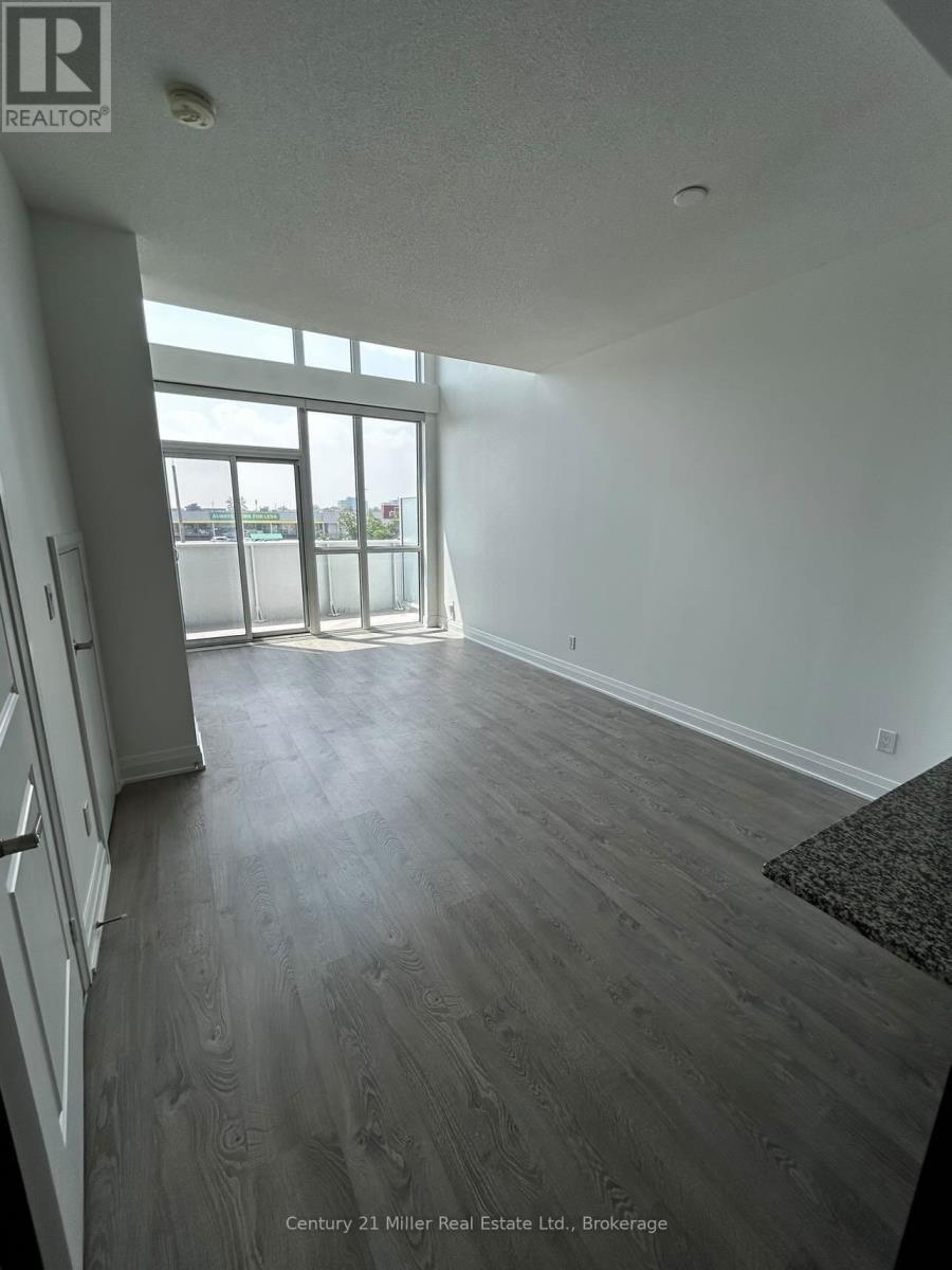 16 - 55 Speers Road, Oakville, Ontario  L6K 0H5 - Photo 2 - W12485219