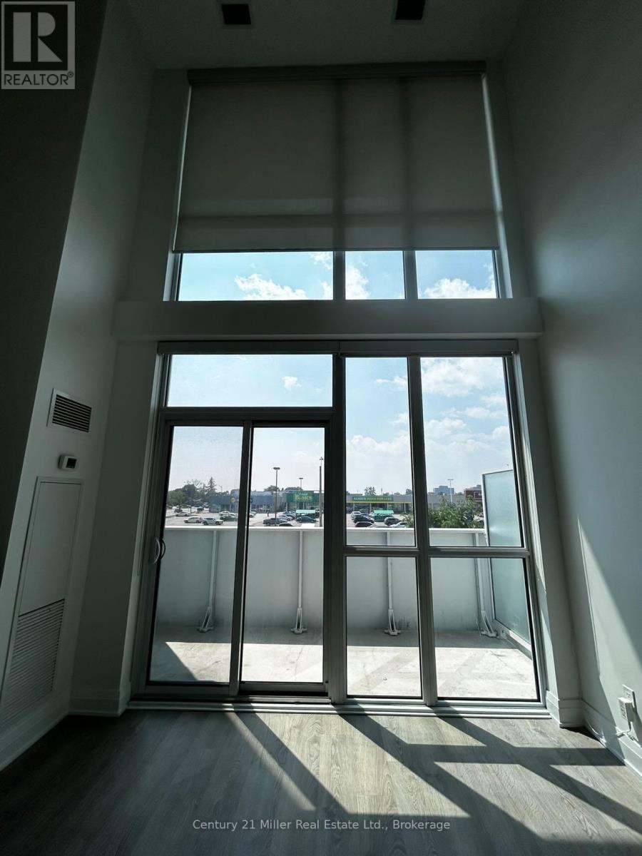 16 - 55 Speers Road, Oakville, Ontario  L6K 0H5 - Photo 3 - W12485219