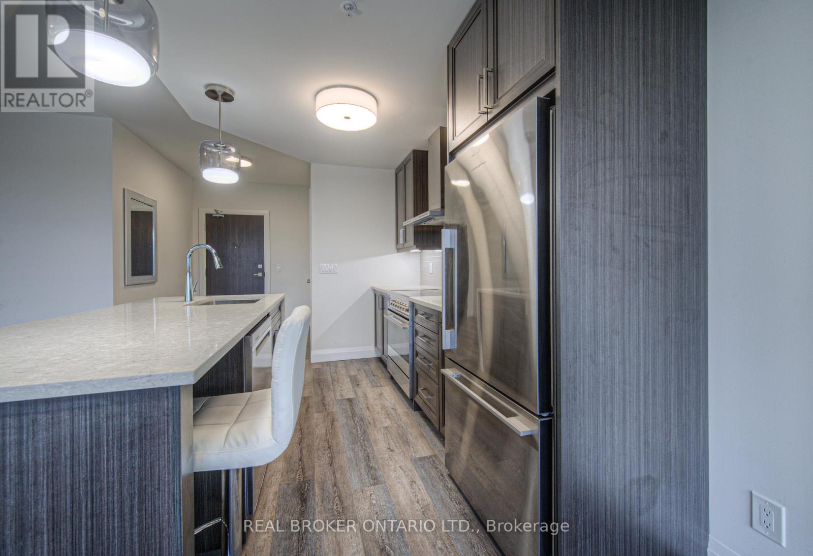 705 - 500 Brock Avenue, Burlington, Ontario  L7S 0A5 - Photo 11 - W12485873