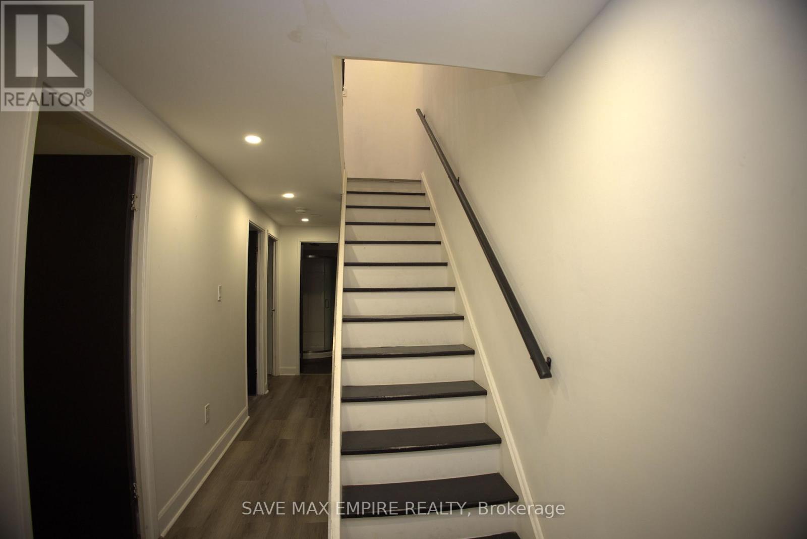 27 - 2035 South Millway, Mississauga, Ontario  L5L 1R8 - Photo 9 - W12485888