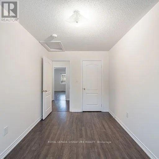 31 Shiff Crescent, Brampton, Ontario  L6Z 0H6 - Photo 12 - W12485895