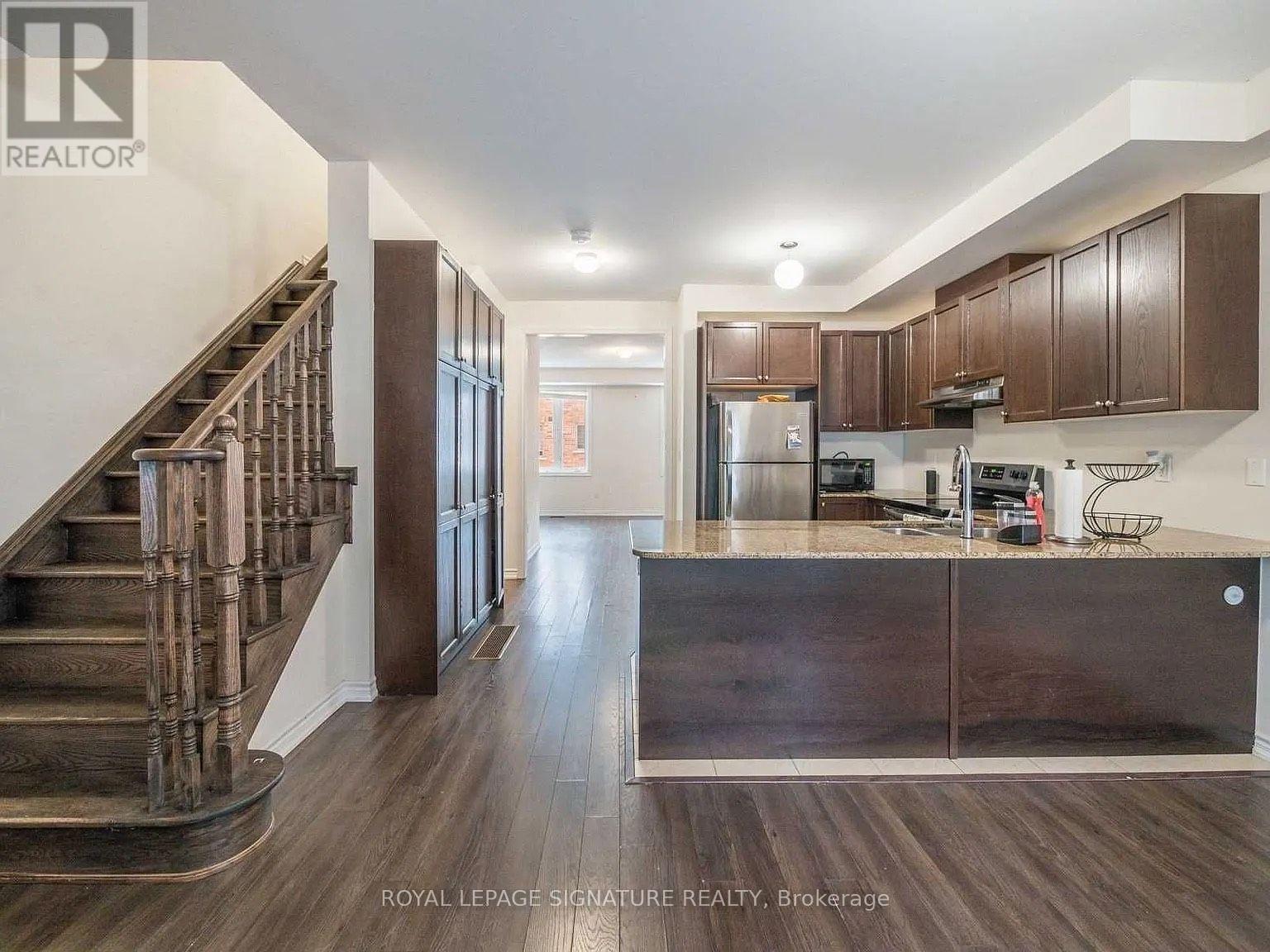 31 Shiff Crescent, Brampton, Ontario  L6Z 0H6 - Photo 18 - W12485895