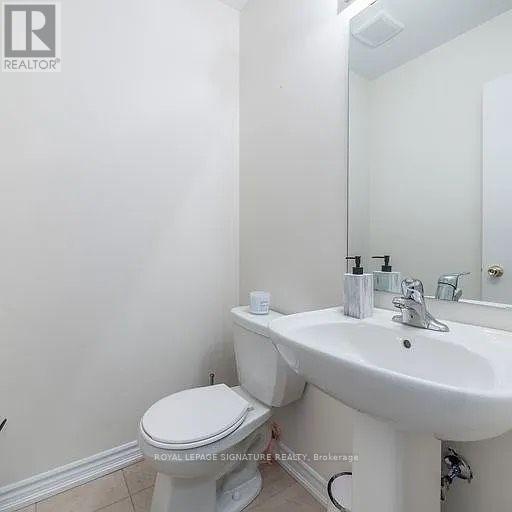 31 Shiff Crescent, Brampton, Ontario  L6Z 0H6 - Photo 4 - W12485895