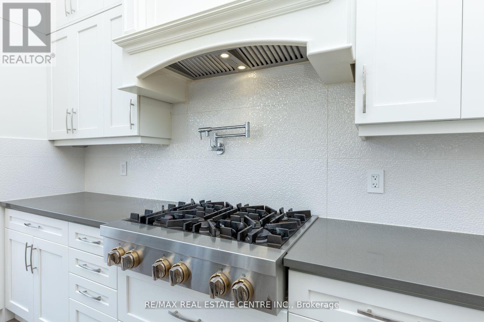 3422 Post Road N, Oakville, Ontario  L6H 0Y4 - Photo 16 - W12485897