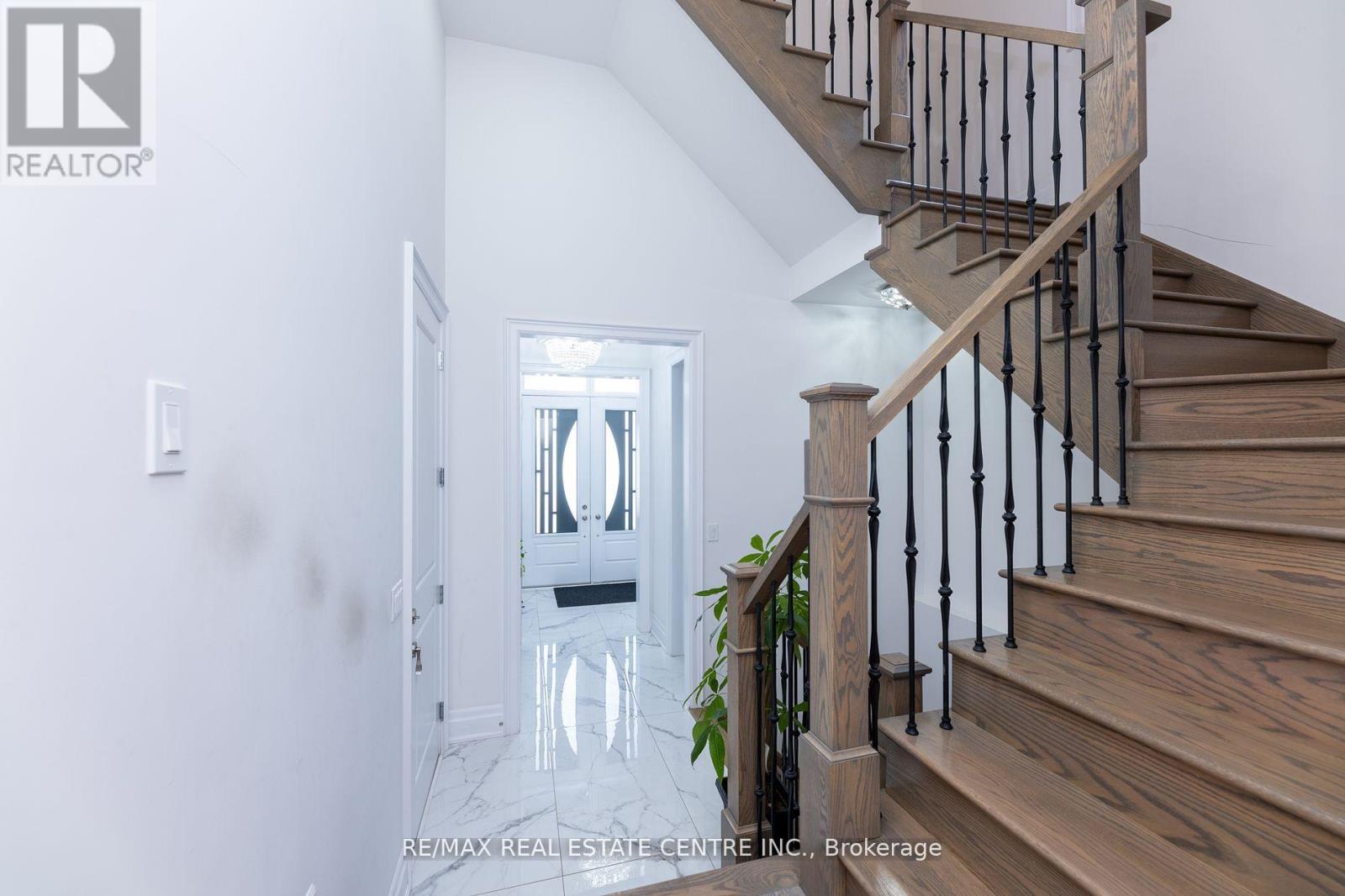 3422 Post Road N, Oakville, Ontario  L6H 0Y4 - Photo 6 - W12485897