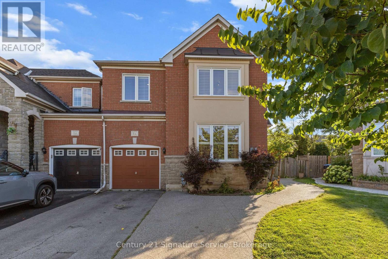 54 MILLHOUSE MEWS, Brampton, Ontario