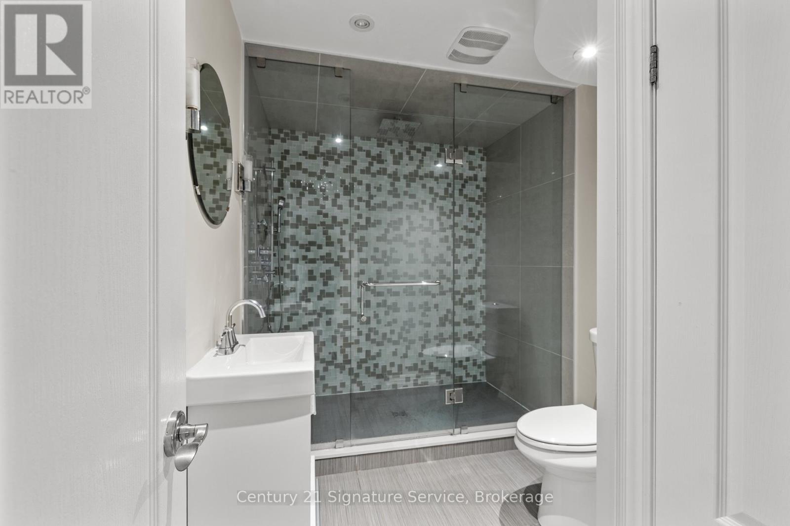 54 Millhouse Mews, Brampton, Ontario  L6Y 5J8 - Photo 38 - W12485957