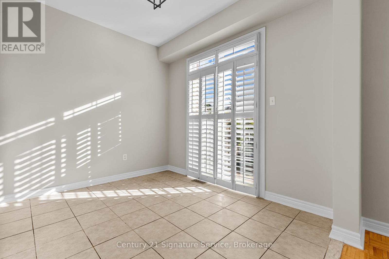 54 Millhouse Mews, Brampton, Ontario  L6Y 5J8 - Photo 6 - W12485957